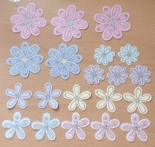 Craftwork Cards Die Cuts - Stitched Flowers and Leaves - Largest 5.3cm