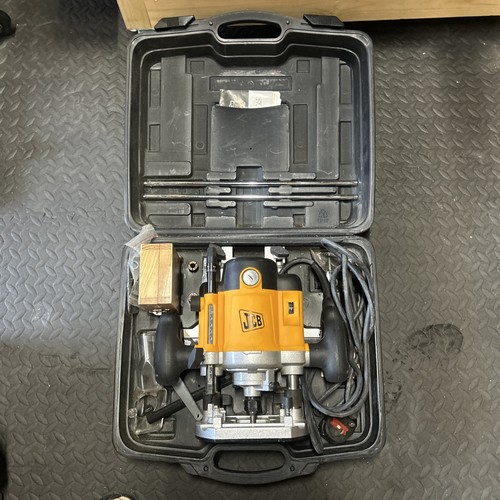Jcb plunge router with bits - router,