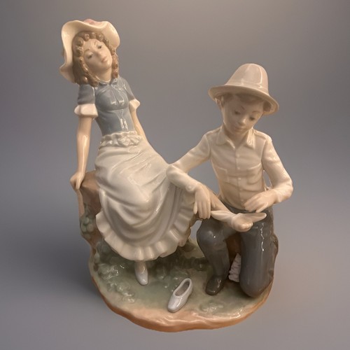 Lladro stunning large sore - stunning,