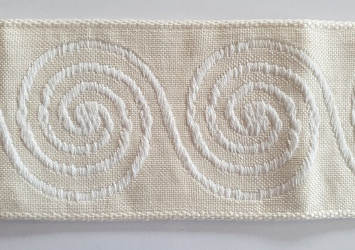 Calyx cream jacquard braid - jacquard,