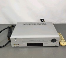 DURABRAND PV619 SILVER VHS VCR