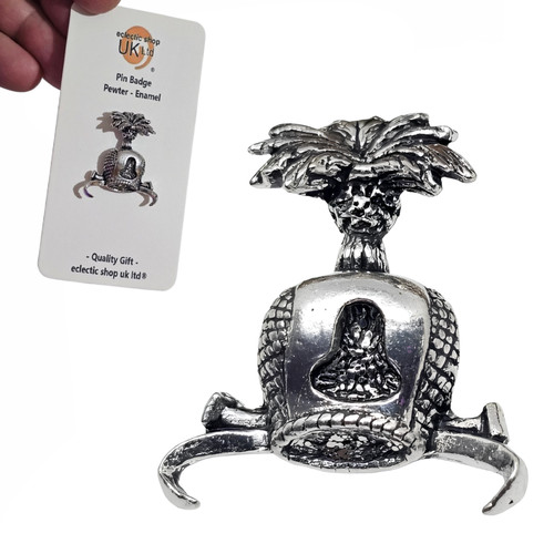 Falcon hood pin badge - pin,