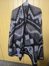 Warehouse Cape Wrap Shawl One