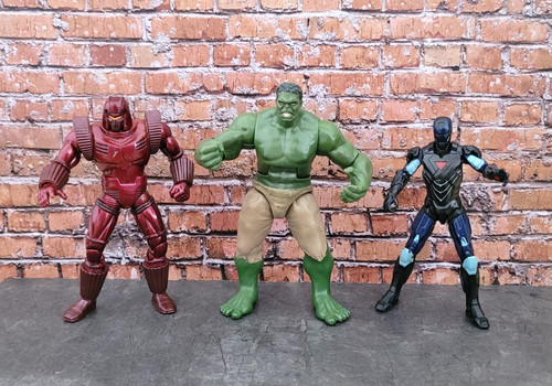 Marvel universe action figure - universe,