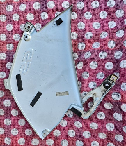 Bmw r1200gs right side panel - right,