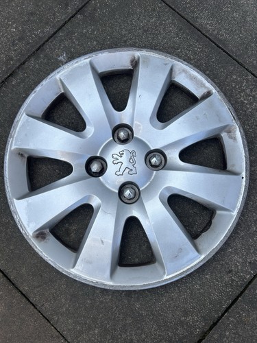 Single peugeot wheel trim - single,