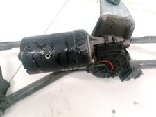 0390241360  windscreen front