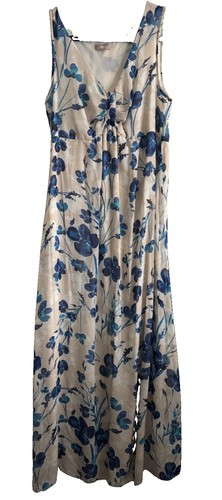 Soon blue white floral v - soon,
