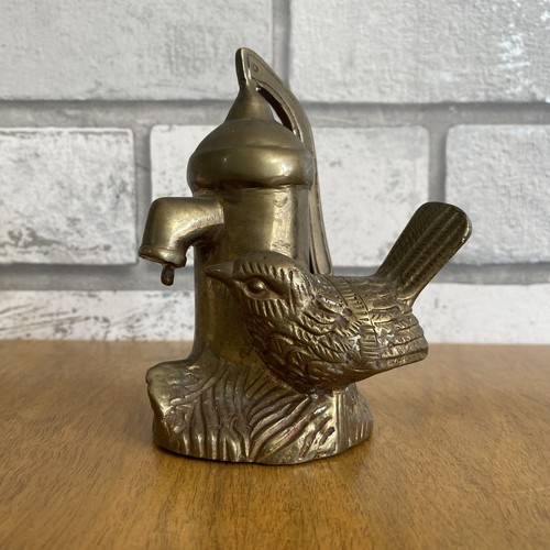 Vintage solid brass wren - 🔥,