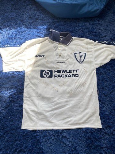 Tottenham hotspur signed pony - tottenham,