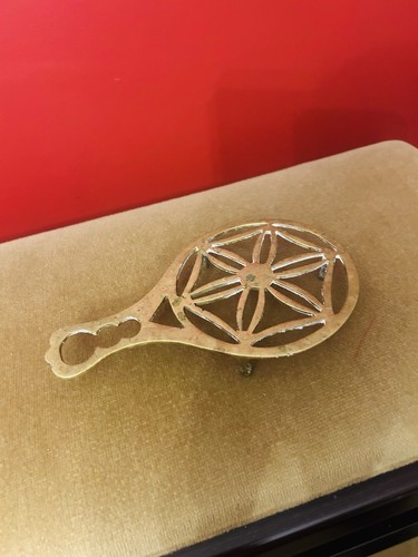Vintage antique brass - vintage, trivet