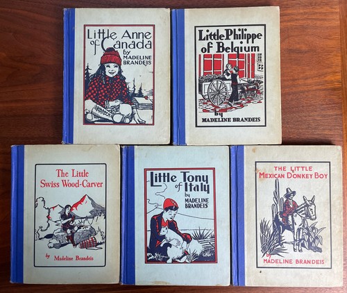 Books little anne of - books:,
