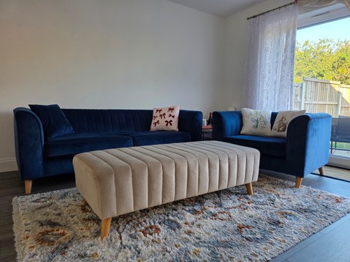 Sofa set very - very, new,