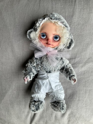 Custom blythe wednesdays - blythe,