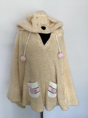Disney womens large - winnie, the