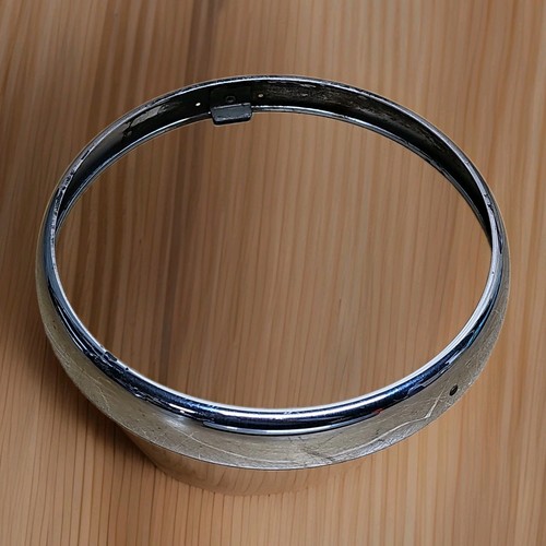 A pair of chrome - td, tf