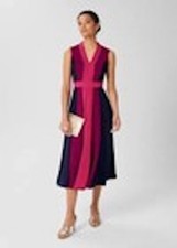 HOBBS JILLY FIT AND FLARE DRESS SIZE 16 NEW WITHOUT TAGS.