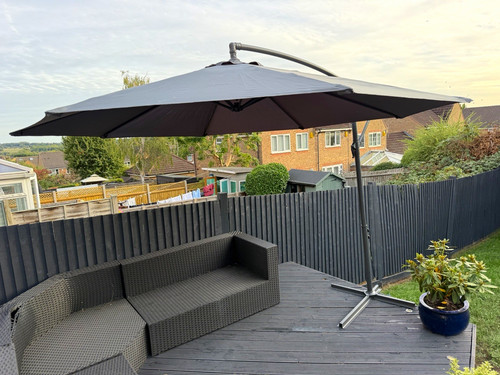 Grey cantilever top hung patio - grey,