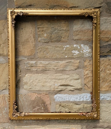 Antique gilt picture frame - frame, no