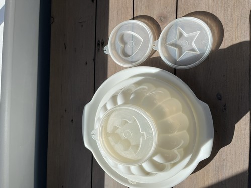 Vintage tupperware - l@@k,