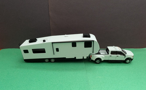 Scale grand design - s,