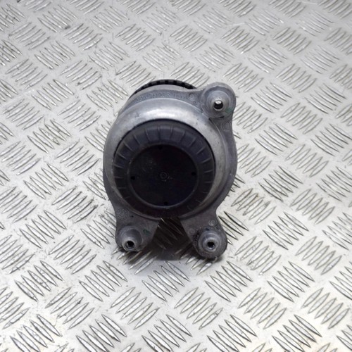 Mercedes benz c205 right - c,