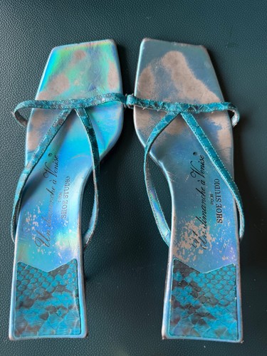 Italian turquoise toe post