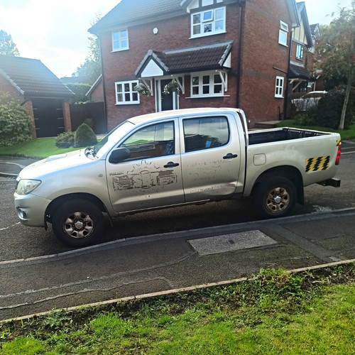 2011 toyota hilux diesel - 2011, 2.5