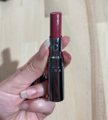 Chantecaille hydrating luxury - chantecaille,