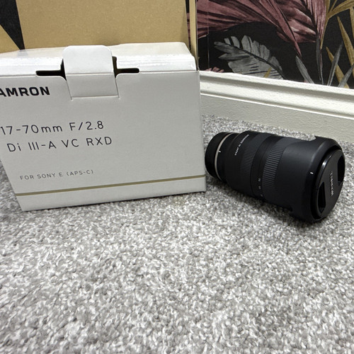 Tamron 70mm di - f2.8, iii-a