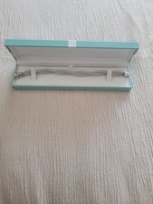 Ladies Magnetic Twisted Bracelet