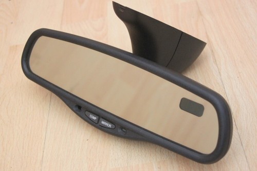 Rear view mirror - view,