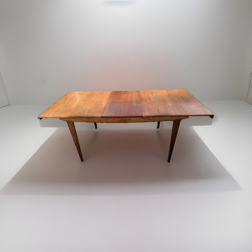 Younger extending table - extending,