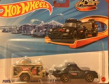 Hot Wheels Porsche 911 Dakar