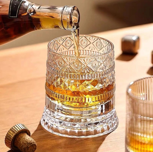 Spinning crystal whiskey - crystal, glass