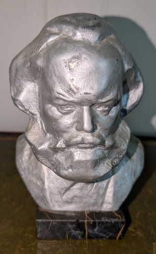 Russian soviet statue bust - statue,