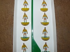 NEWCASTLE UNITED 1974 AWAY  SUBBUTEO SANTIAGO TEAM