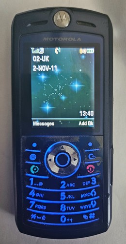 Retro blue motorola slvr - l7,