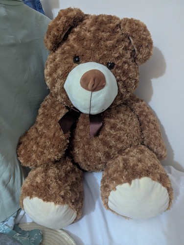Very large soft teddy bear - soft,