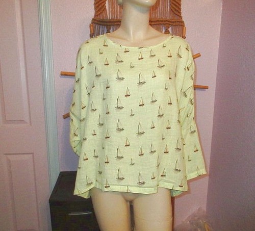 Cut loose linen blouse top - cut,