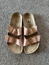 Ladies Size 5 Pink Flat