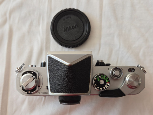 Mint nikon camera - mint-, body