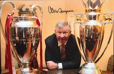 Sir Alex Ferguson Hand Signed Man Utd Double Trophy Celebration Photo 12x8 + COA