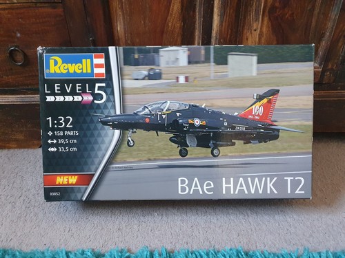 03852 revell bae hawk t2 - revell,