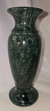 8" Onyx Deep Green Vase 2 lb