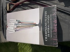 Champagne Flute Set With Spiral Stand