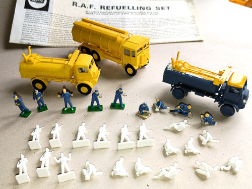Airfix vintage model - , "raf