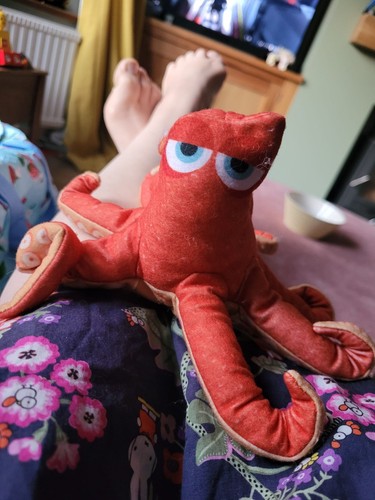 Hank the octopus - the,