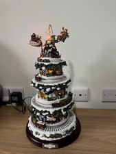Thomas Kinkade Wonderland Express Musical Christmas Tree