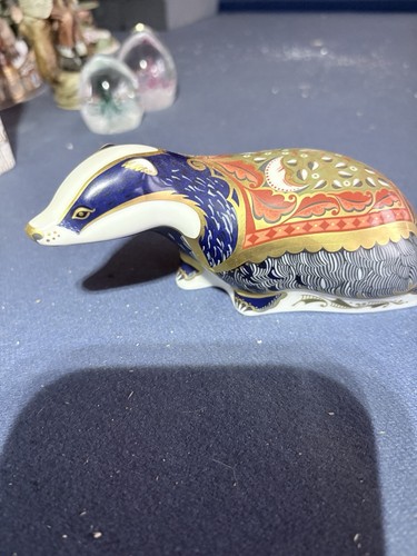 Royal crown derby - crown,